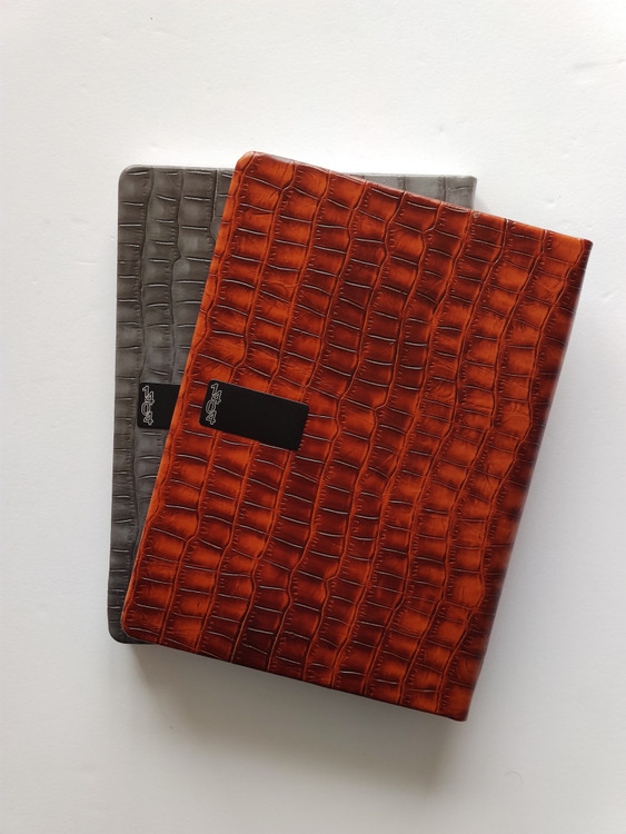 سررسید وزیری قهوه ای چرم