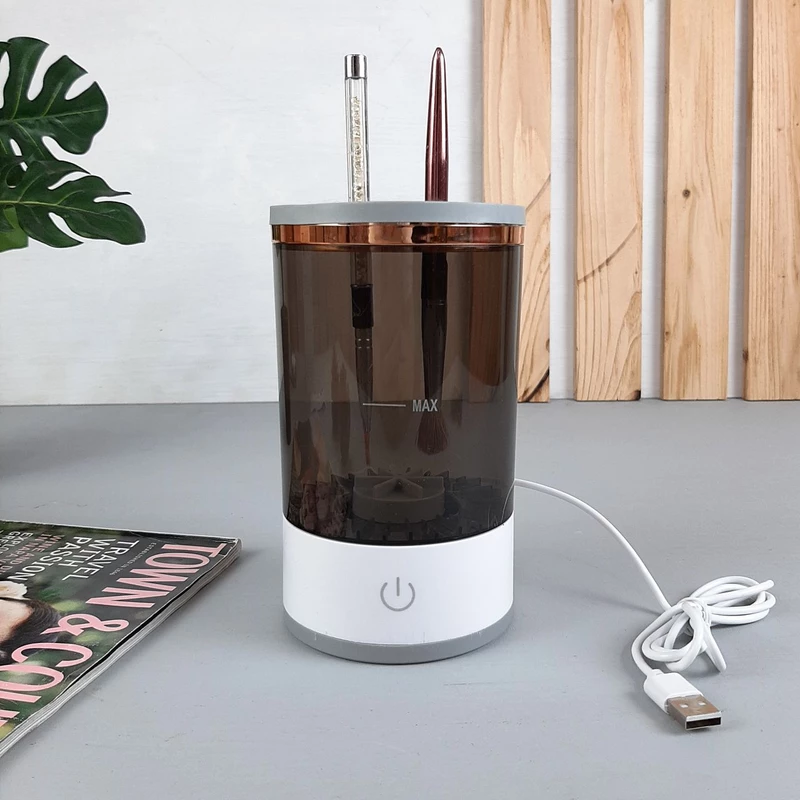 دستگاه شستشوی برس و پد آرایشی مدل m1